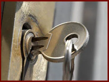 Locksmith Lock Store Bronx, NY 718-304-2934 Locksmith Lock Store Bronx, NY 718-304-2934 - 2-lock-and-key